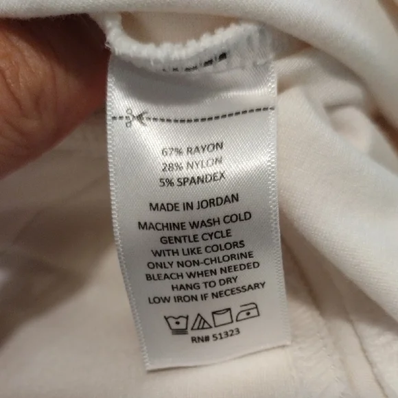 Vince Camuto Women's - Picture 5 of 10